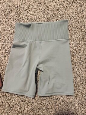 Vuori Sage Green Rib Waist Bike Shorts